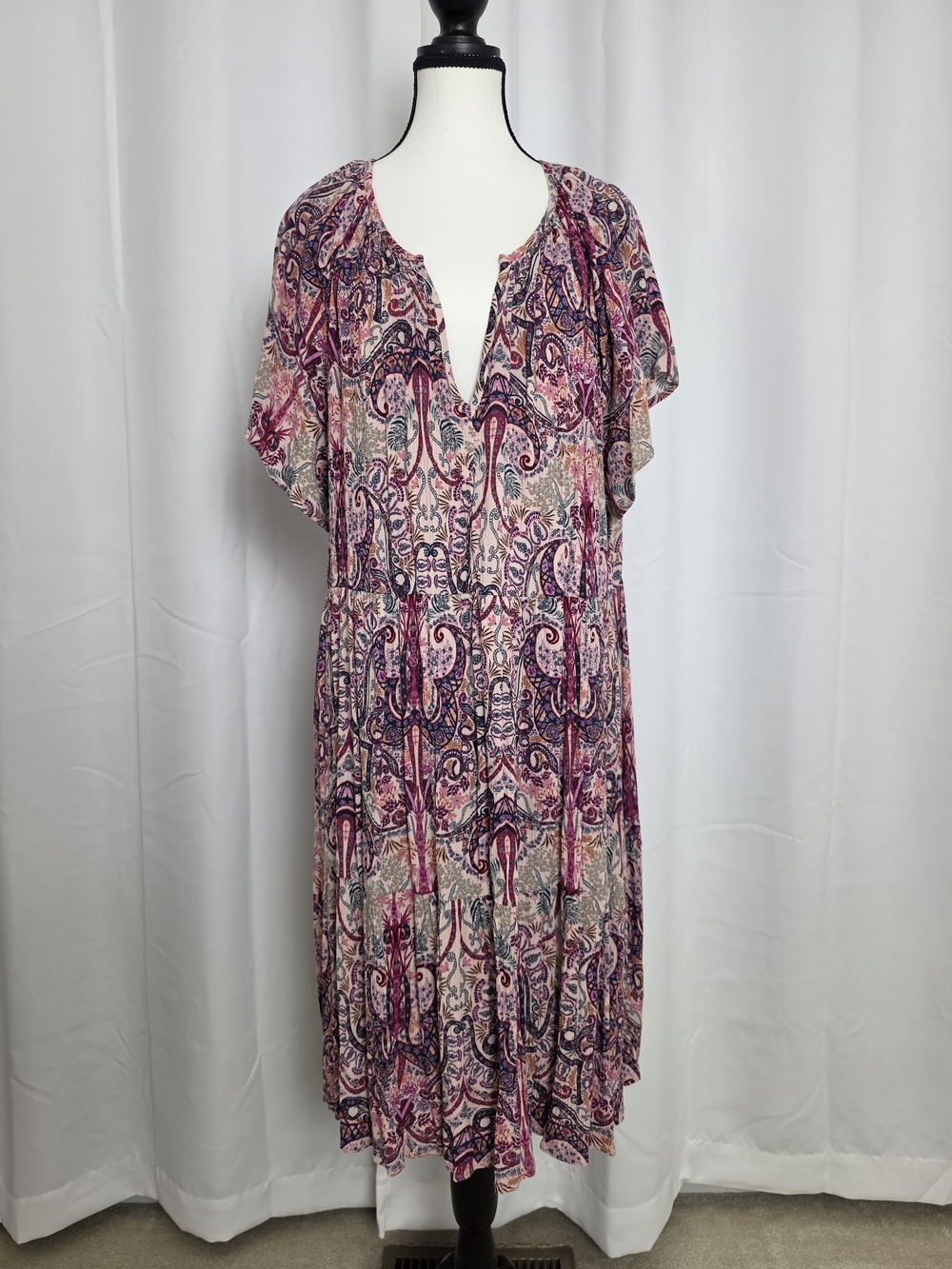 Knox Rose Pink & Cream Paisley Midi Dress